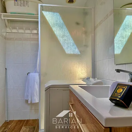 Plages à 9 Min - Parking X2 - Cour Sans Vis à Vis - La Fourasine * Fouras