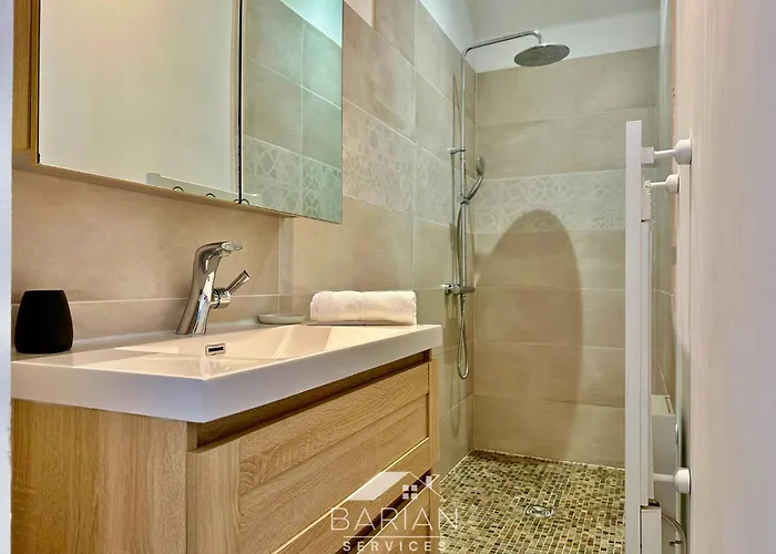 Dom wakacyjny Plages A 9 Min - Parking X2 - Cour Sans Vis A Vis - La Fourasine *